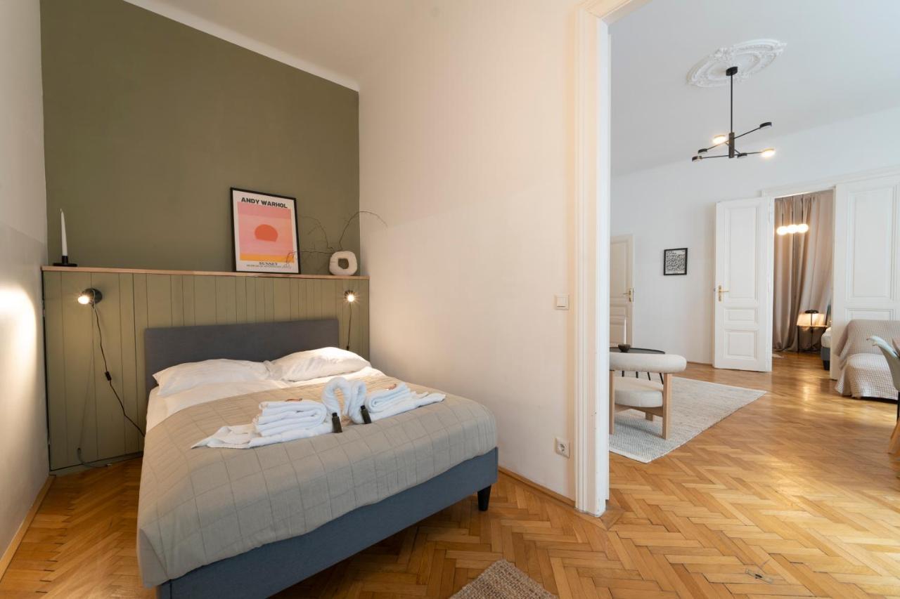 Josef'S Home I Premium Apartment In Ideal Location Wina Bagian luar foto