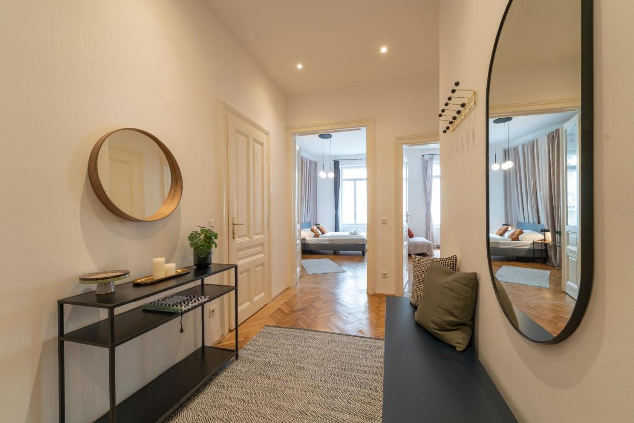 Josef'S Home I Premium Apartment In Ideal Location Wina Bagian luar foto